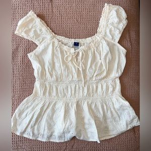 Off White Old Navy Women’s Small Top